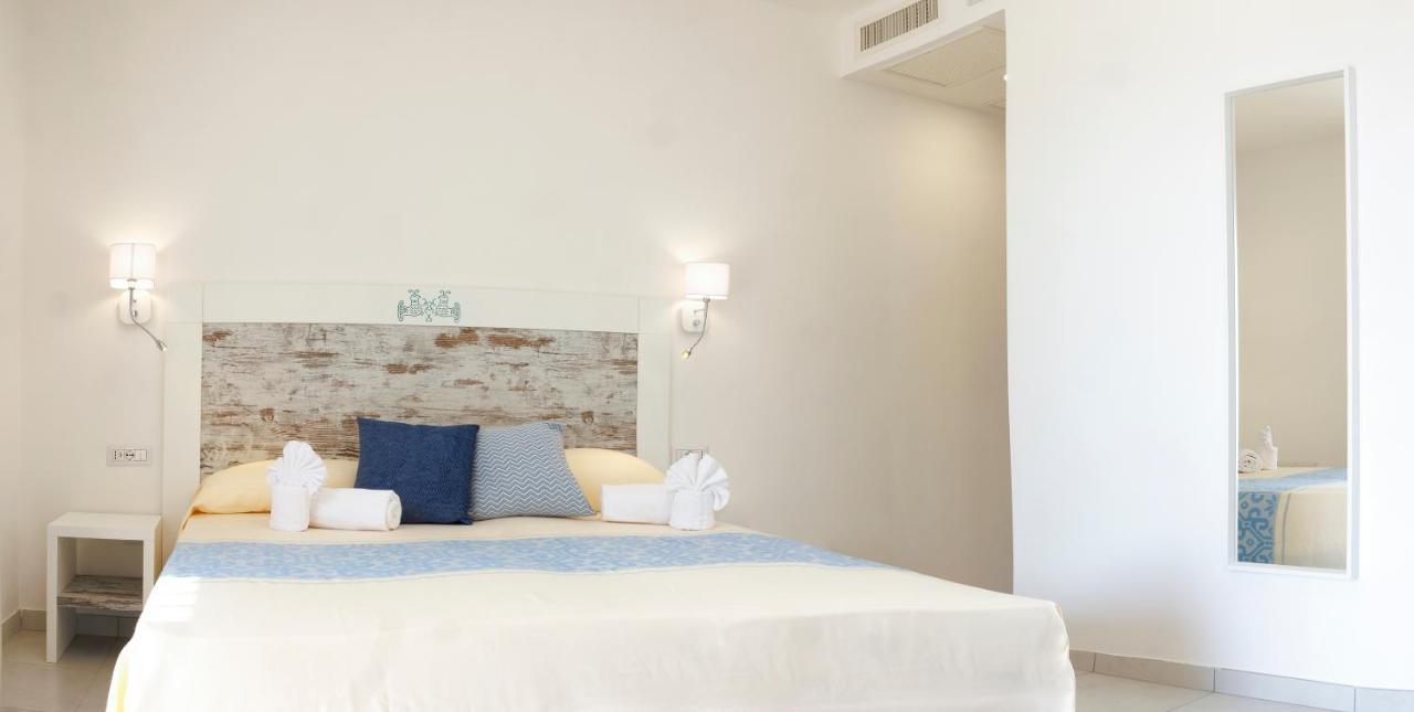 Mercury Beach Hotel SantʼAntìoco 외부 사진
